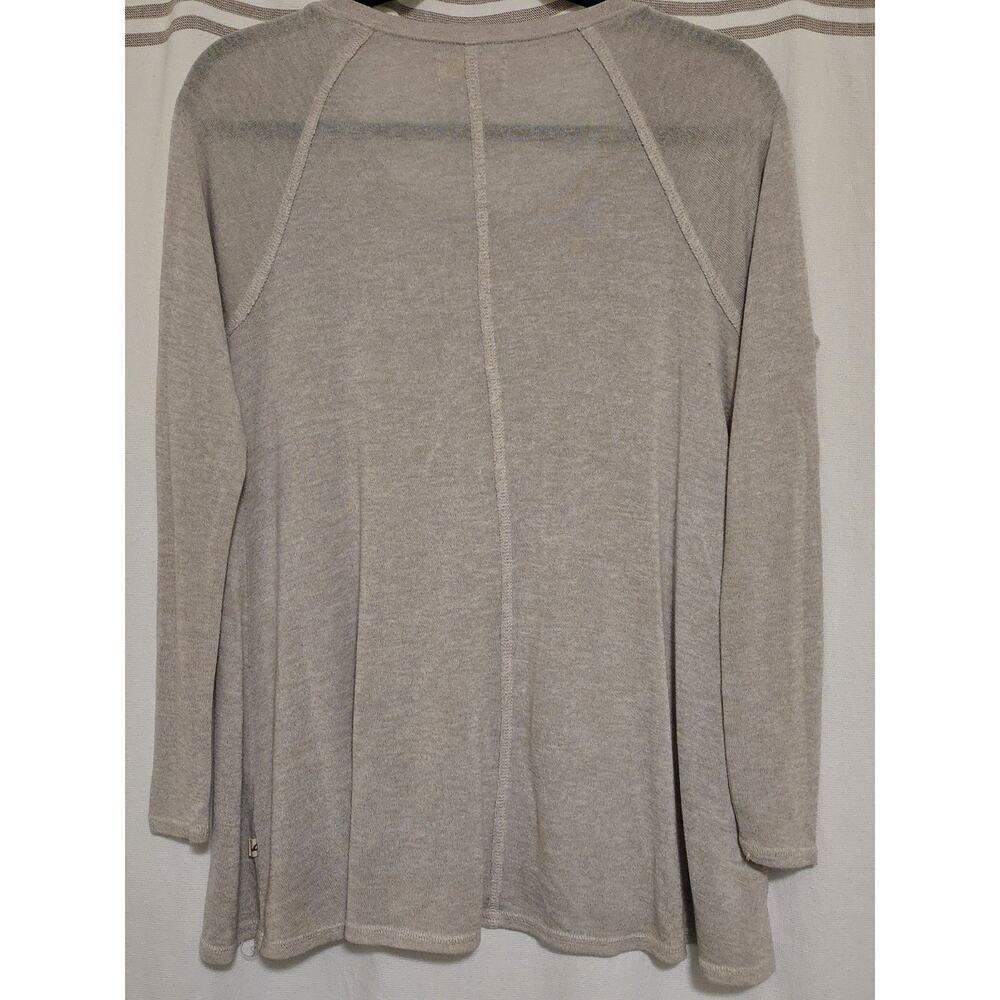 Hollister Women’s Beige Knit Top Sz M Minimalist Long Sleeve Y2K 90s Vibe - Picture 5 of 5
